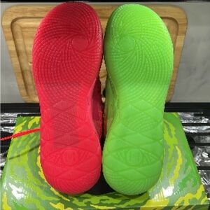 adidas Women's Red and Green Sneakers